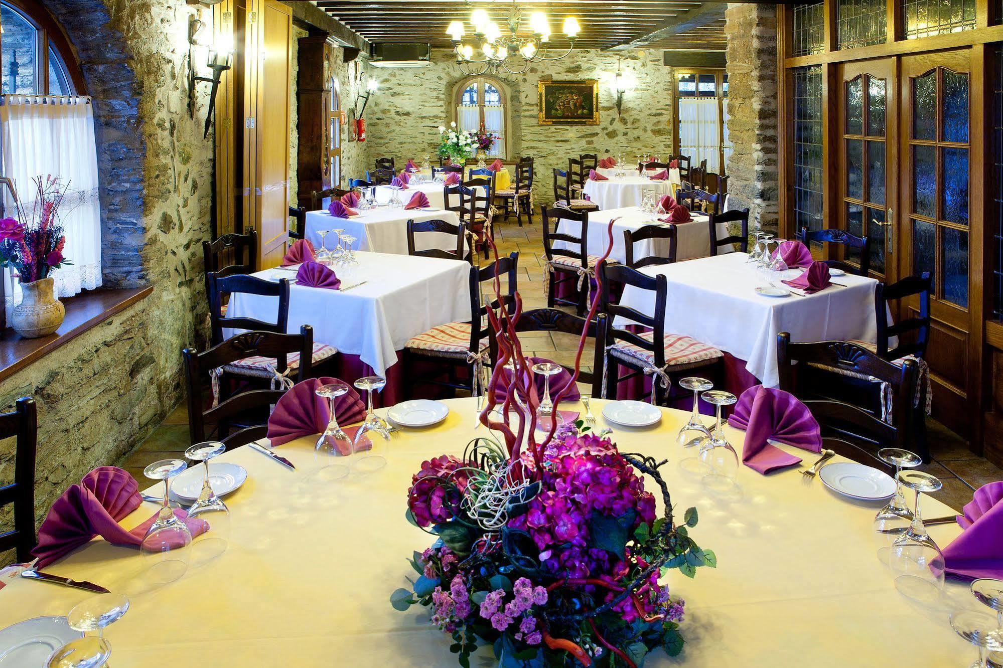 Hotel Venta De Etxalar Ngoại thất bức ảnh